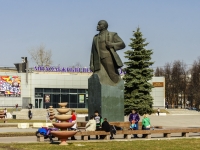 Domodedovo, monument Ленину30 let Pobedy square, monument Ленину