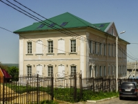 Kashira, square Volodarsky, house 2. Apartment house