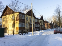 Krasnogorsk, Tsentralny Ln, house 16. Apartment house