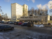 Красногорск, улица Речная, дом 8. офисное здание