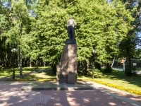Красногорск, улица Циолковского. памятник Солдату-победителю