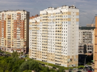 Krasnogorsk, Yuzhny blvd, 房屋 2. 公寓楼