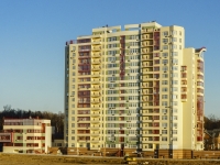 Клубный переулок, house 7. многоквартирный дом