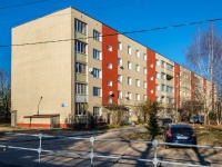 Mozhaysk, st Shkolnaya, house 3. Apartment house
