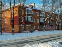 Mozhaysk, st Kommunisticheskaya, house 33. Apartment house