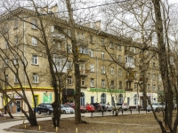 Mytishchi, 2nd Pervomaysky avenue, 房屋 15 к.4. 公寓楼