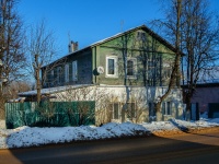 , st Leninskaya, house 11. Private house