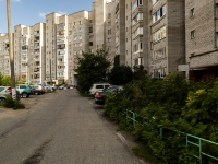 Chernogolovka, Institutsky , 房屋 3. 公寓楼