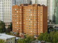 Pushkino, avenue Moskovsky, house 27. Apartment house