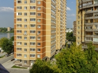 Pushkino, Naberezhnaya st, 房屋 2А. 公寓楼
