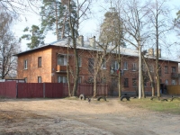 隔壁房屋: st. Traktornaya, 房屋 10. 公寓楼