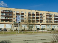Sergiyev Posad, Krasnoy Armii avenue, 房屋 9/1. 公寓楼