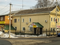Сергиев Посад, улица Валовая, дом 10. жилой дом с магазином