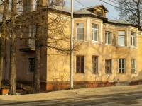 Sergiyev Posad, Valovaya st, house 14. Apartment house