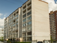 Sergiyev Posad, Osipenko st, house 2. Apartment house
