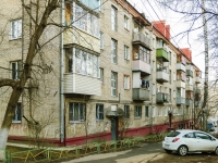 Чехов, улица Ильича, дом 32. многоквартирный дом