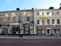 Nizhny Novgorod, Bolshaya Pokrovskaya st, house 12. Apartment house with a store on the ground-floor