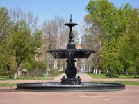 Nizhny Novgorod, fountain На Октябрьской РеволюцииOktyabrskoy Revolyutsii st, fountain На Октябрьской Революции