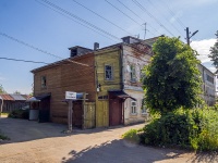 , Vladimirskogo st, house 31. Apartment house