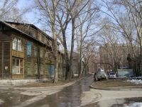 Новосибирск, переулок Серафимовича 1-й, дом 9. многоквартирный дом