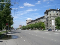 Новосибирск, улица Станиславского, дом 11. многоквартирный дом