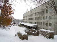 Novosibirsk, st Stanislavsky, house 52. polyclinic