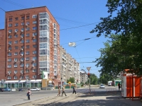 Novosibirsk, Vertkovskaya st, house 38. Apartment house