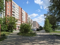 Novosibirsk, Trolleynaya st, house 35. Apartment house