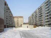 Novosibirsk, Trolleynaya st, house 41. Apartment house
