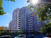 Новосибирск, улица Семьи Шамшиных, дом 18. многоквартирный дом