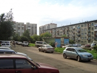 Новосибирск, улица Пархоменко, дом 82. многоквартирный дом