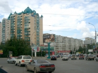Novosibirsk, Narymskaya st, house 17/2. Apartment house