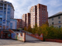 Novosibirsk, Sovetskaya st, house 56. Apartment house