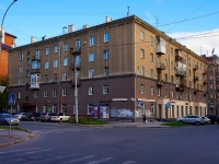 Novosibirsk, Sovetskaya st, house 42. Apartment house