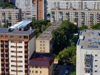 Novosibirsk, st Chelyuskintsev, house 26. Apartment house
