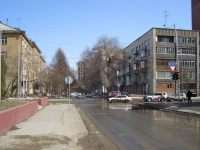 Новосибирск, улица Максима Горького, дом 102. многоквартирный дом