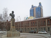 Novosibirsk, monument А.И. ПокрышкинуKrasny Blvd, monument А.И. Покрышкину