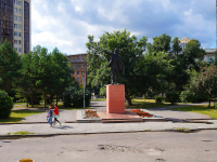 Novosibirsk, monument В.И. ЛенинуShchetinkin st, monument В.И. Ленину