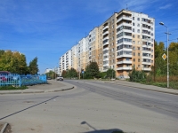 Novosibirsk, 25 Let Oktyabrya st, house 14. Apartment house