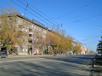 Новосибирск, Дзержинского проспект, дом 3. многоквартирный дом