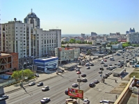 Новосибирск, улица Кирова, дом 46. многоквартирный дом