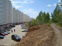 Novosibirsk, Tatiana Snezhina st, house 51. Apartment house