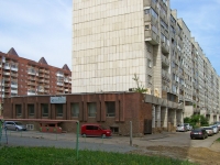 Новосибирск, улица Кошурникова, дом 10. многоквартирный дом