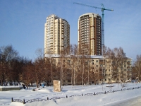 Новосибирск, улица Дуси Ковальчук, дом 410. многоквартирный дом