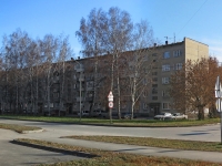 Novosibirsk, st Dinamovtsev, house 8. Apartment house