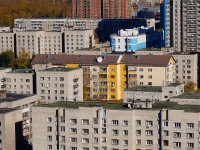 Новосибирск, улица Державина, дом 61. многоквартирный дом