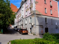 Новосибирск, улица Серебренниковская, дом 13. многоквартирный дом