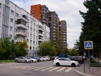 Novosibirsk, Oktyabrskaya st, house 81. Apartment house