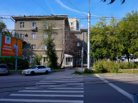 Novosibirsk, Yadrintsevskaya st, house 35. Apartment house