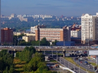 Новосибирск, улица Сибревкома, дом 7. офисное здание